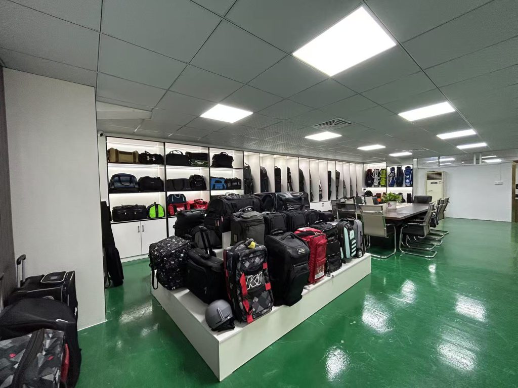 Sanying Bags factory showroom and workshop in Dongguan