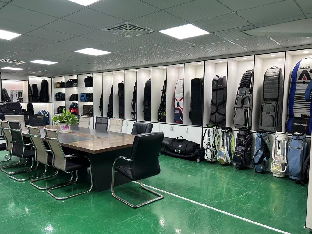 Sanying Bags factory showroom and workshop in Dongguan