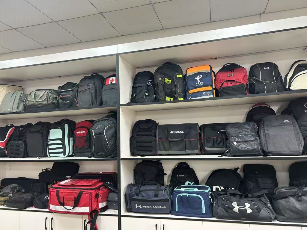 Sanying Bags factory showroom and workshop in Dongguan